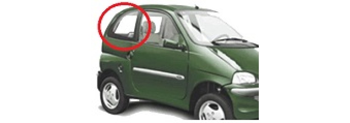 VETRO FISSO POSTERIORE DX LIGIER AMBRA NOVA (USATO)