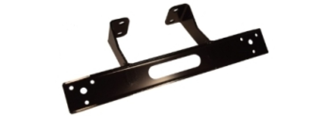 STAFFA SUPPORTO MOTORE YANMAR - JDM (USATO) STAFFA SUPPORTO MOTORE YANMAR - JDM (USATO)